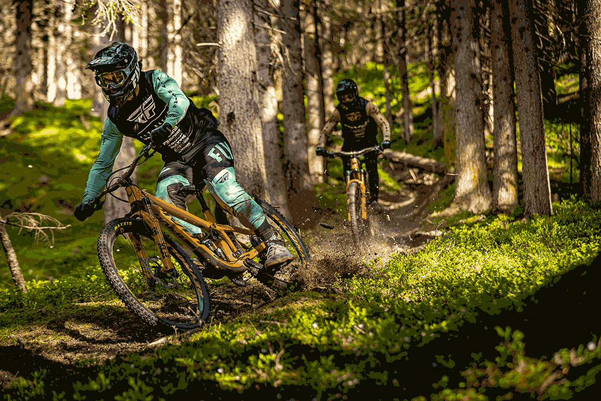 Enduro - Allmountain Ride - by Forbidden-Norco-Pivot-Transition-Yeti