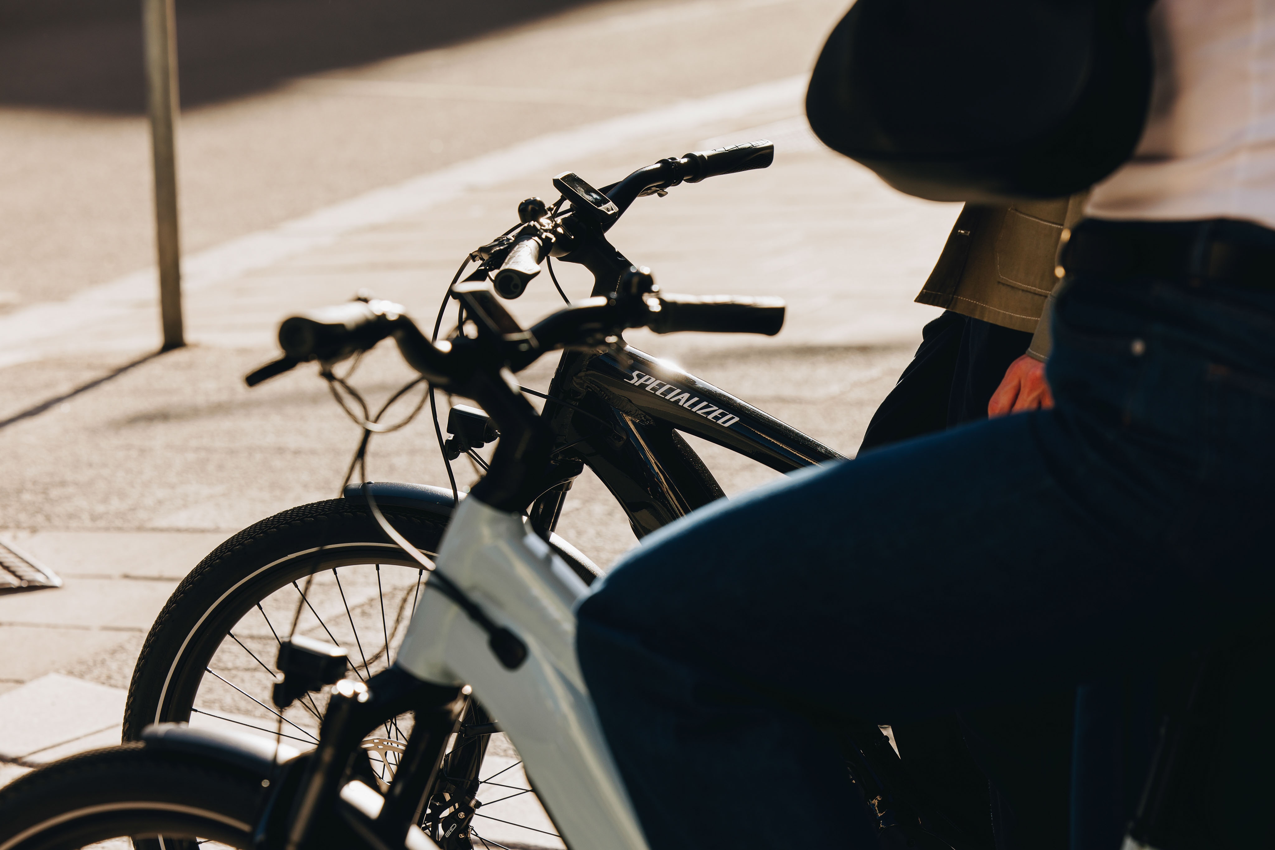 Urban - Vado Rideout - by Specialized