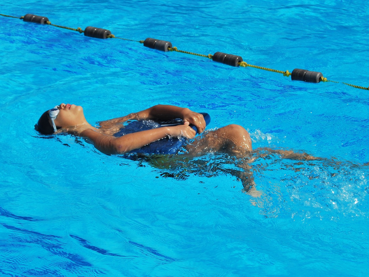 swimming22.jpg