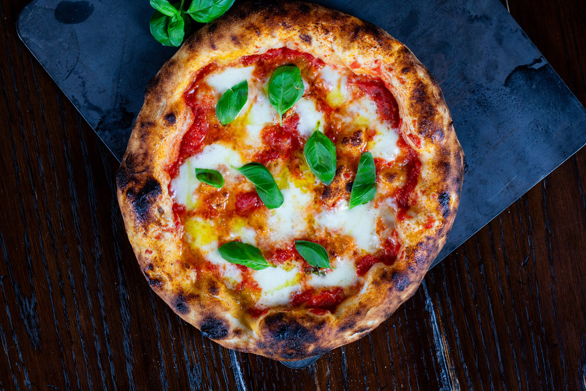 Ooni & Co. - backe deine PIzza mit viel Hitze