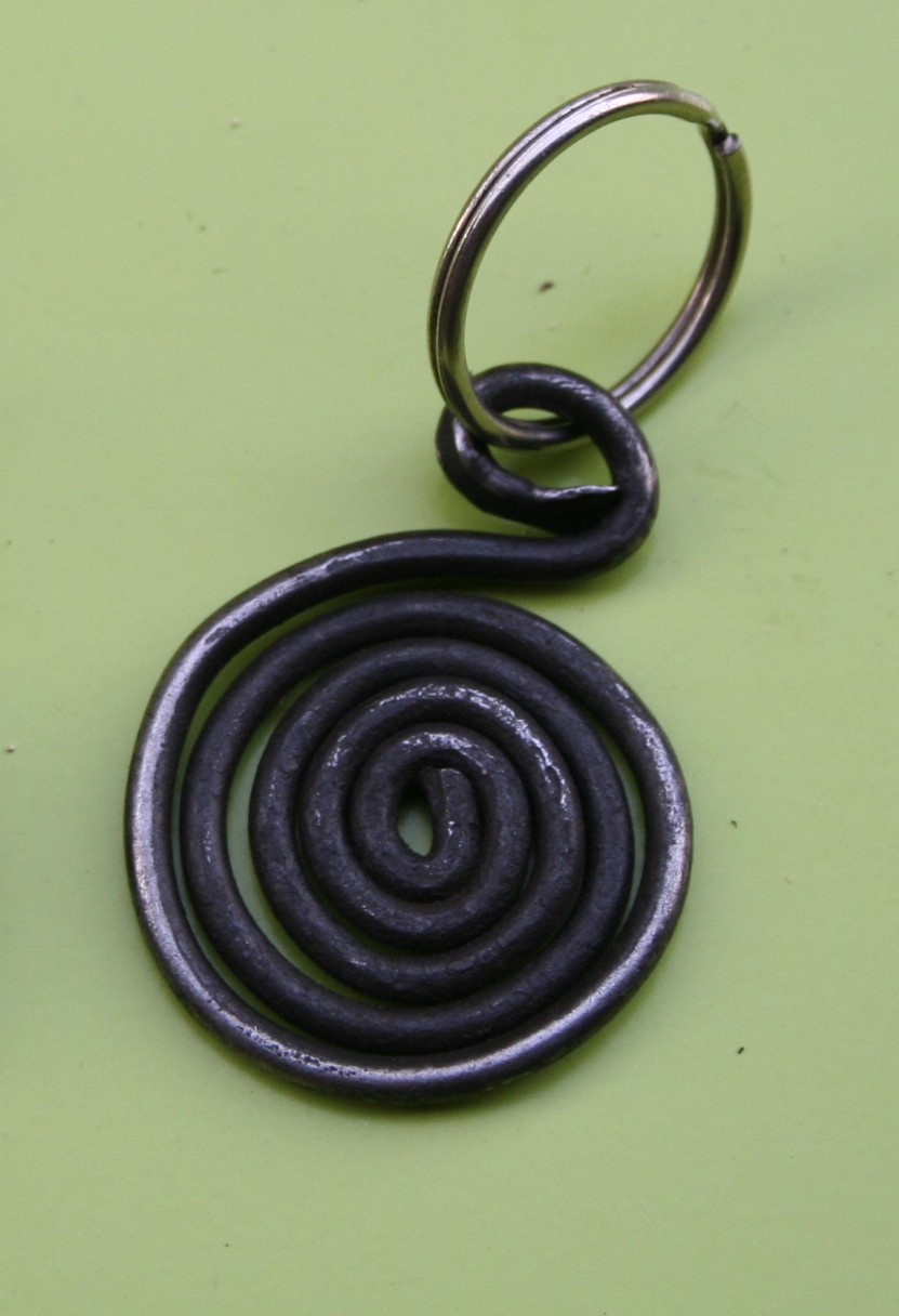 4.-Oberstufe Schlüsselanhänger.JPG